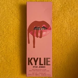 Kylie LipKit